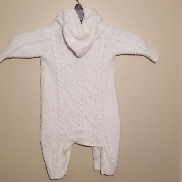 Baby BGosh Cable Sweater Onsie w/Hood 3 Months - Picture 3 of 3